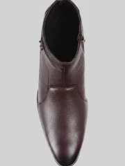 party-look-30-prod_01KB27HHJT8WHTWCR7MTWYT6SF