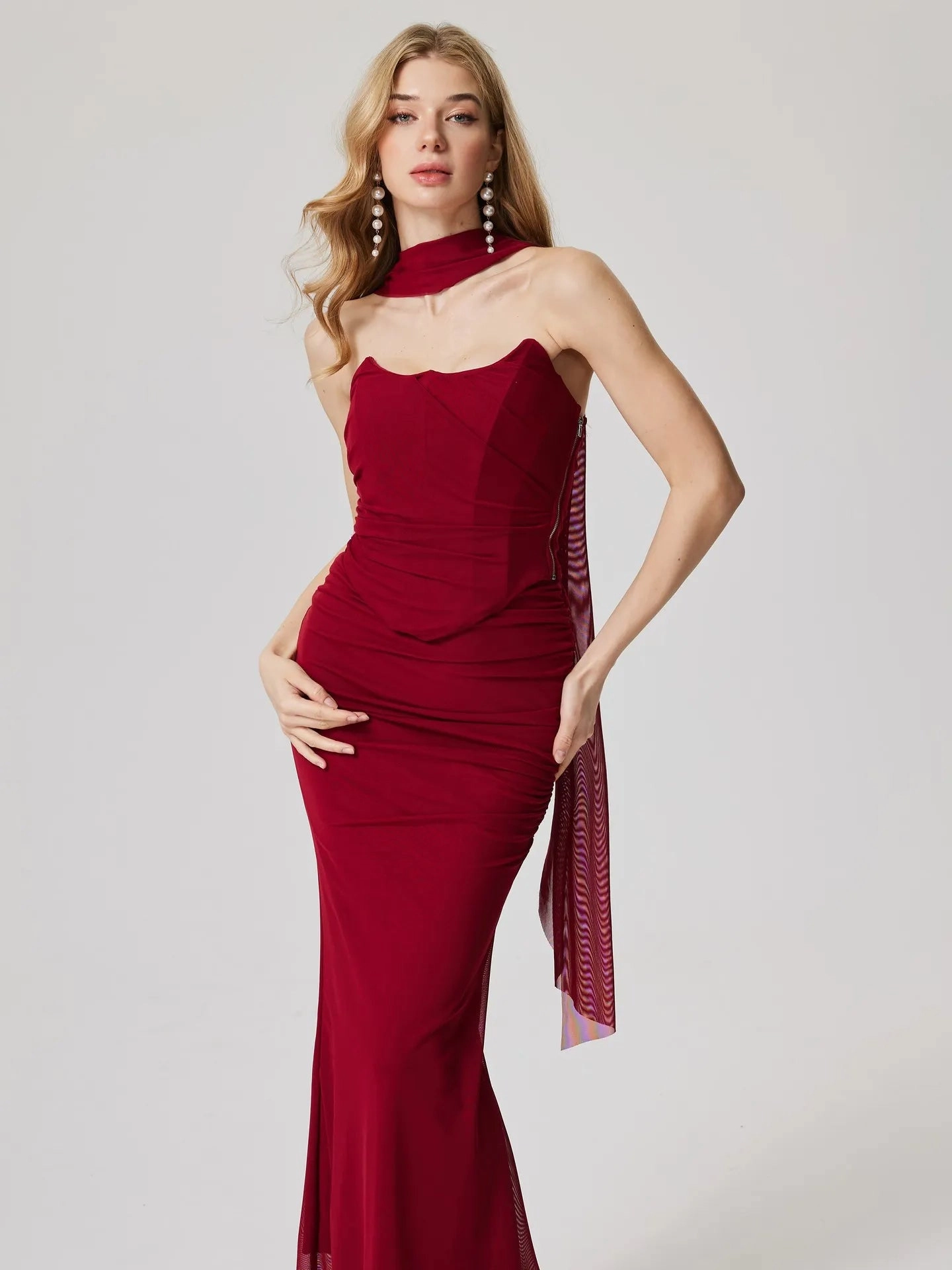 fitted lace wedding dress Solid Cup Detail Cami Dress In Red main image 1