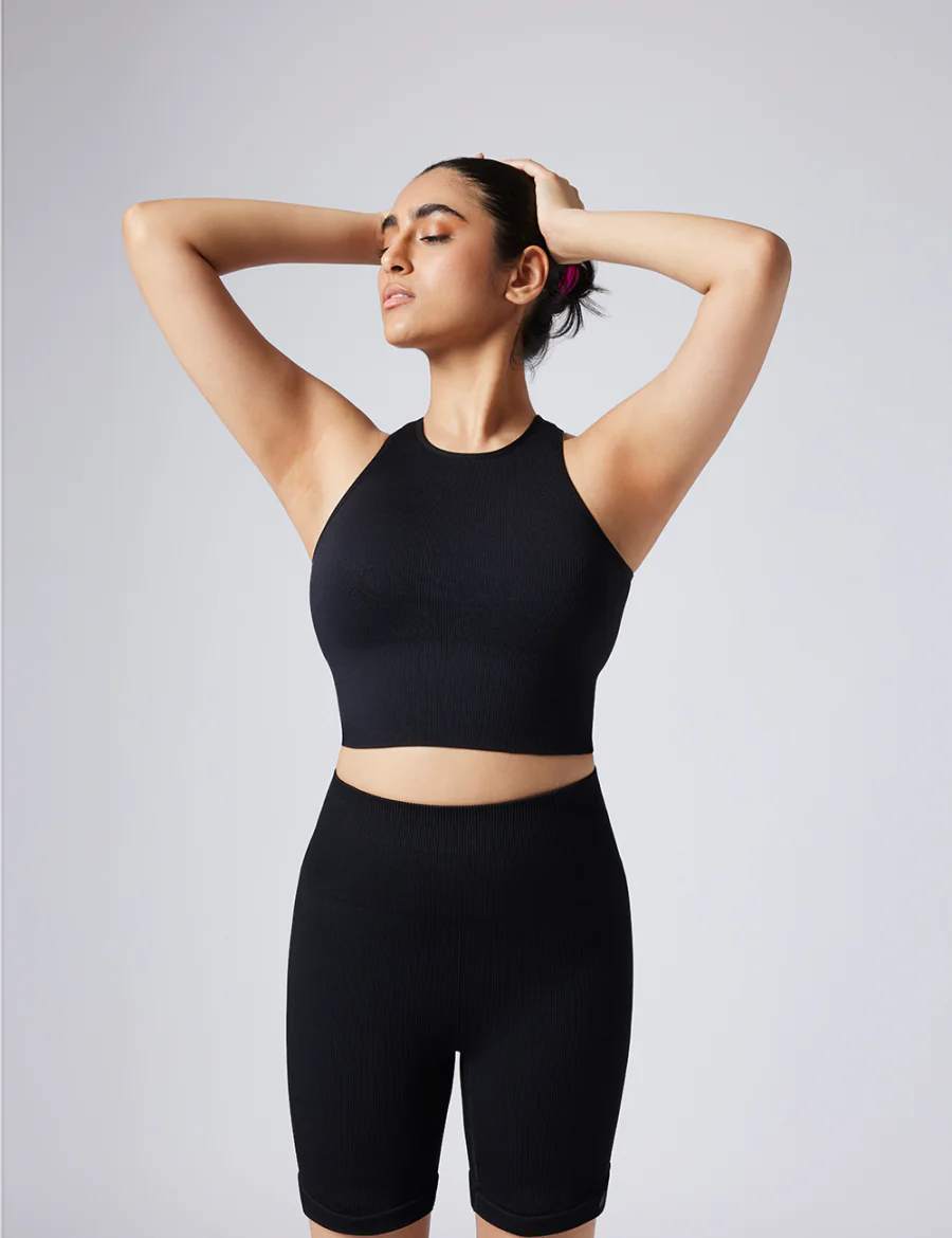 Women's Black Solid Sports Bra