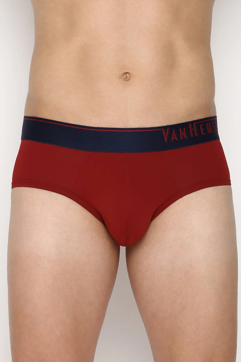 Men's Red Tomato Solid 4 Way Stretch Body Defining Fit Briefs